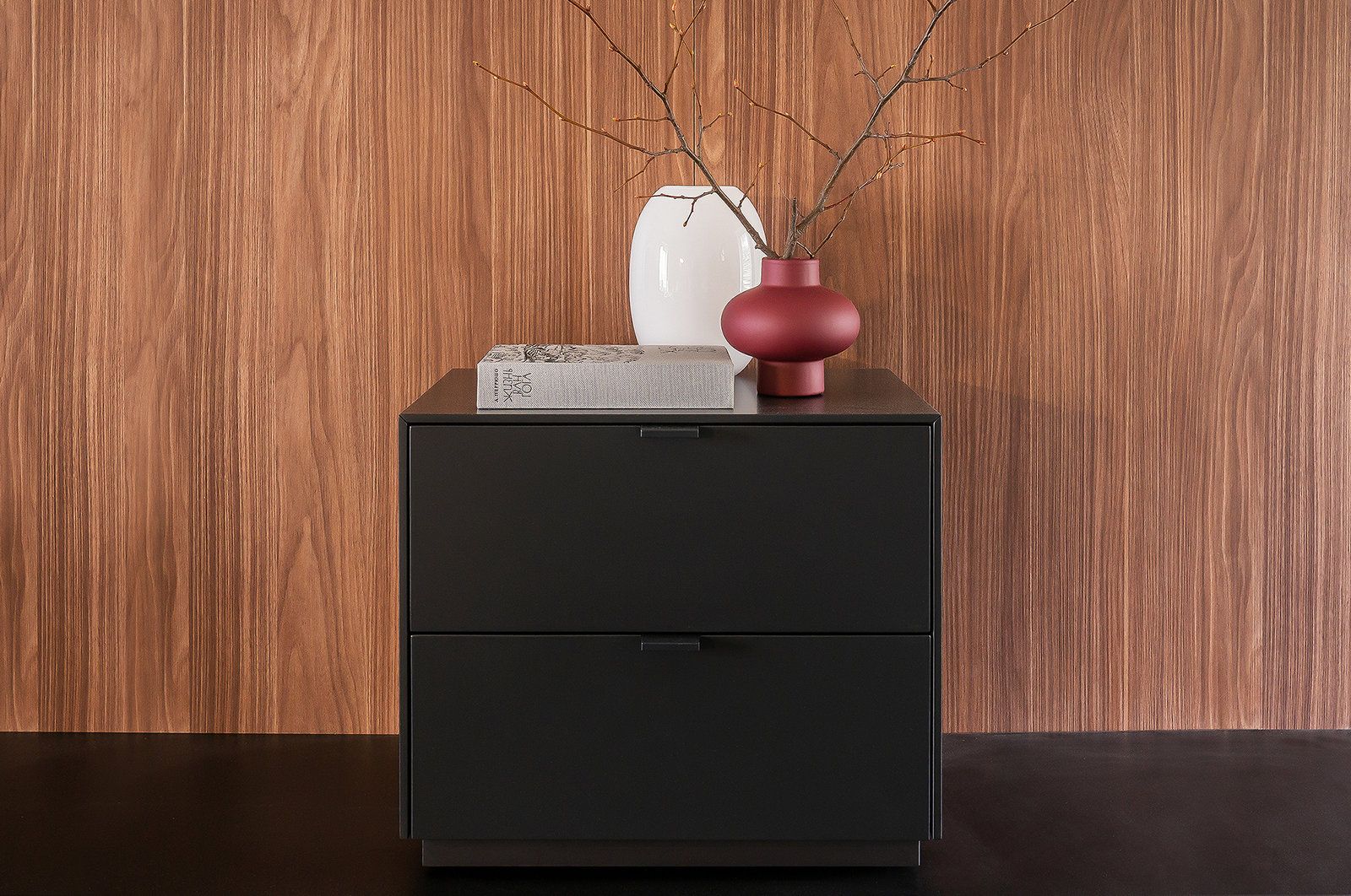 Приліжкова тумба з висувними ящиками Folio D